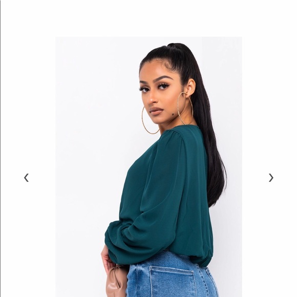 Emerald green blouse - Picture 1 of 3